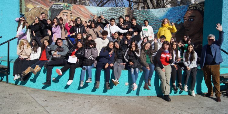 Cerca de 100 estudiantes de la región de Valparaíso participan del English Winter Camps del Mineduc