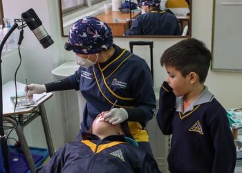 Proyecto que promueve el autocuidado y la salud bucal en Escuela Blas Cuevas ya muestra positivos resultados