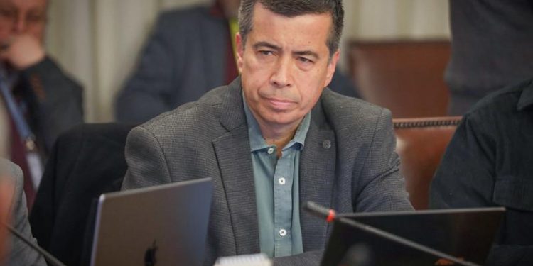Diputado Andrés Celis ofició a Municipalidad de Quilpué por pago a Fundación Daya sin entrega de medicamentos