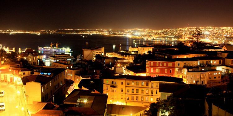 Valparaíso hace un llamado a evaluar distintas acciones para paliar alza de precios de la luz