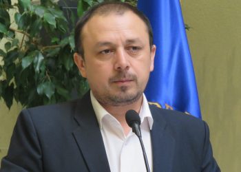 Diputado Cuello pide que alza tarifas de luz no afecte a damnificados del mega incendio