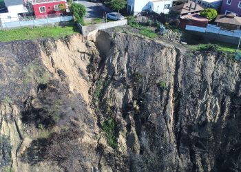 Quilpué: piden financiamiento extraordinario para evitar tragedia tras socavón de Canal Chacao