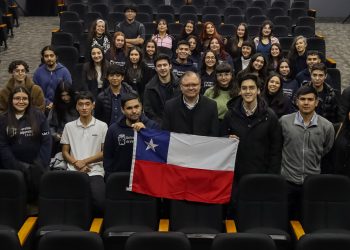 Cuarenta y nueve estudiantes de pregrado UV cursarán estudios en 21 instituciones del extranjero