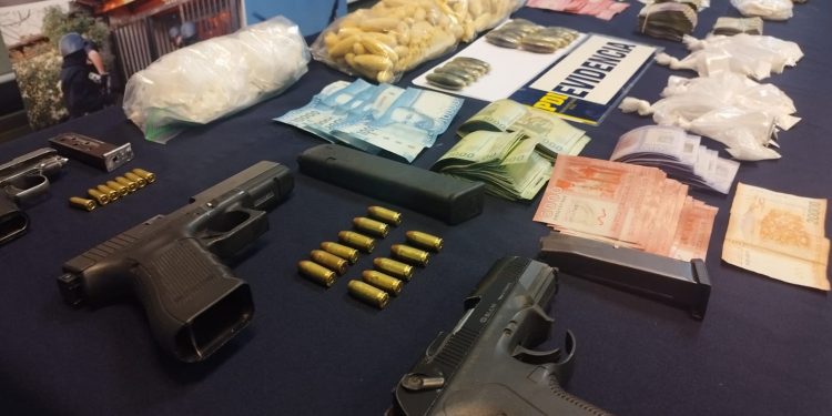 PDI VALPARAÍSO DESBARATA ORGANIZACIÓN INTERNACIONAL DEDICADA A LA INTERNACIÓN DE OVOIDES DE DROGA A CHILE