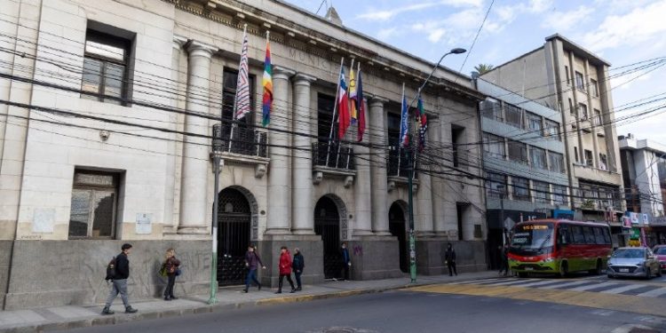 Condenan a siete años de prisión efectiva a mujer que baleó a funcionario de aseo de Valparaíso