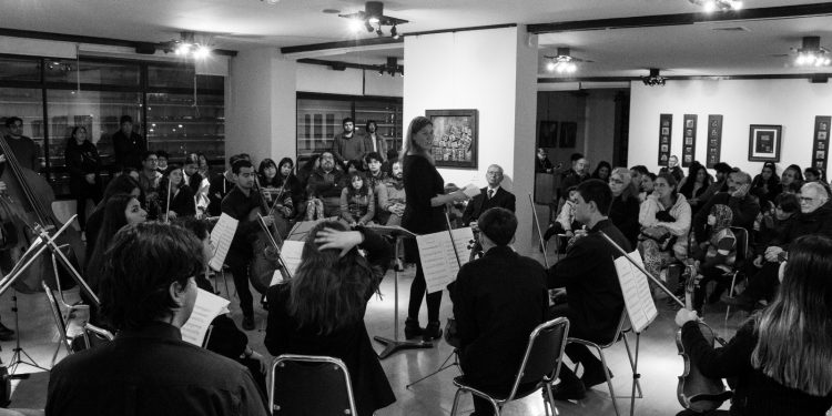 Orquesta Juvenil del Conservatorio PUCV cautivó a los espectadores de la Sala Viña