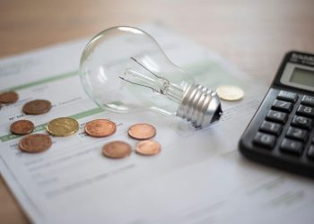 Alza de las cuentas de la luz: tips para que tus electrodomésticos consuman menos energía