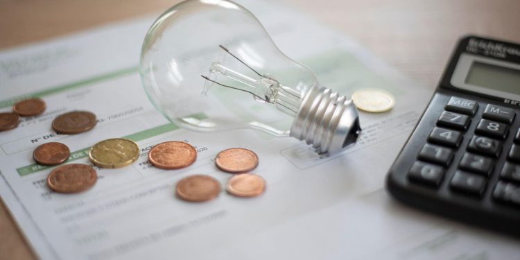 Alza de las cuentas de la luz: tips para que tus electrodomésticos consuman menos energía