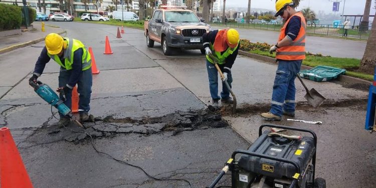 En Viña del Mar se intensificó el plan de bacheo