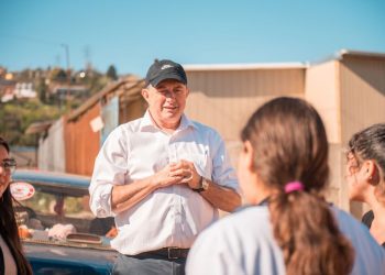 A seis meses del megaincendio de Viña: Iván Poduje emplaza al Gobierno a entregar fechas concretas para la reconstrucción