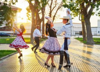 Preparación de Valparaíso para las Fiestas Patrias 2024: Aprendiendo del Pasado y Anticipando el Futuro