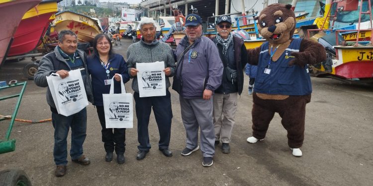 Sernapesca lanzó veda de la merluza común y llama a la comunidad a sumarse a la campaña “No me venda la pescá”