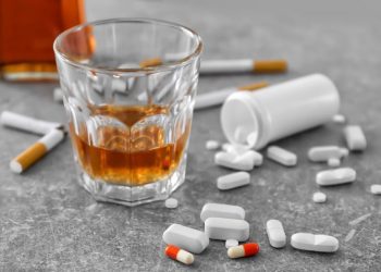 Fiestas Patrias: Conozca los efectos de comer alimentos muy calientes o salados o de beber alcohol si estoy tomando medicamentos