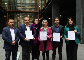 Diputados oficialistas presentan denuncia penal por financiamiento ilegal de campañas a través de Universidad San Sebastián