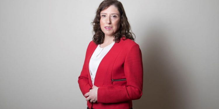 Tres no son multitud: reconocimiento de la pluriparentalidad en Chile