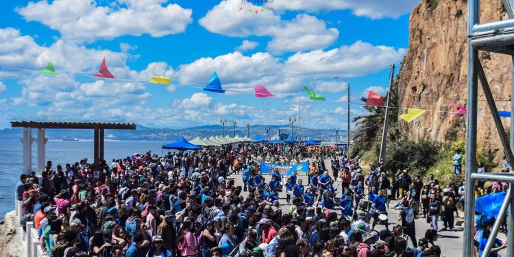 El Carnaval Mil Tambores celebrará sus 25 años con dos días de pasacalles por Valparaíso