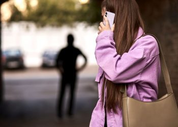 Crisis de Seguridad en Chile: Impacto en el Turismo, Costos Asociados y Salud Mental de los Chilenos