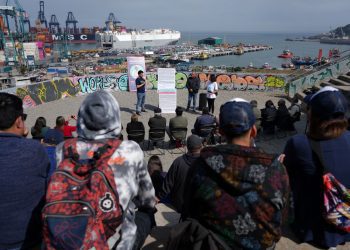 Rodrigo Mundaca y candidatos de la comuna firman “Acuerdo por San Antonio”