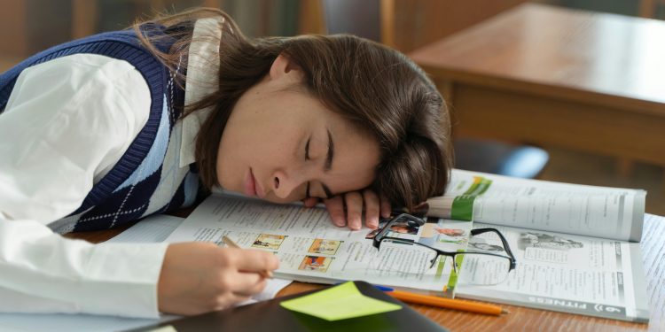 74% de los universitarios en Chile presenta una calidad de sueño inadecuada