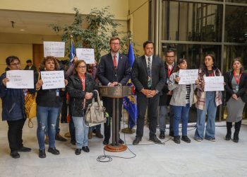 Megaincendio: Vecinos del sector El Olivar exigen al Gobierno que restablezca el bono de acogida