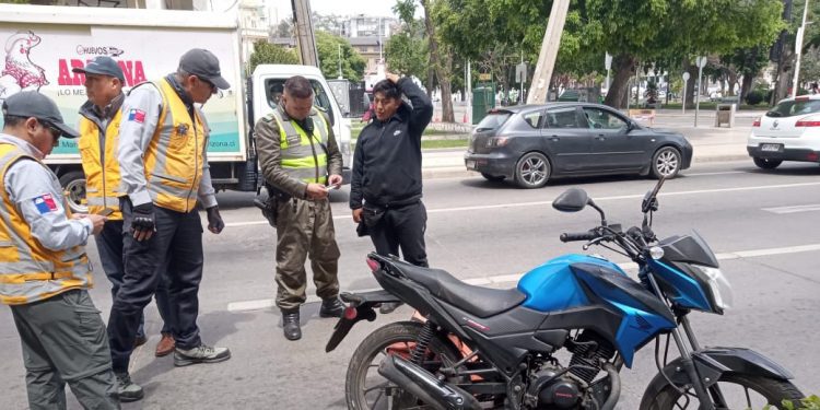 Día de la Motocicleta y Convivencia Vial: Seremi MTT Valparaíso realiza intensa jornada de fiscalización de la normativa vigente
