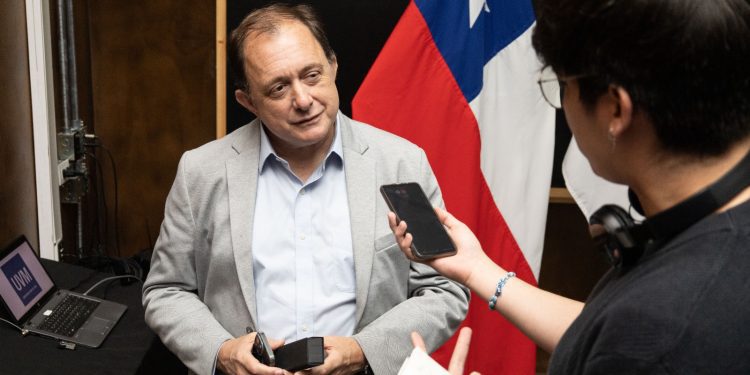 Iván Poduje cuestiona a Ripamonti por declaraciones sobre el Hotel O’Higgins: “Aún no hay licitación en curso”