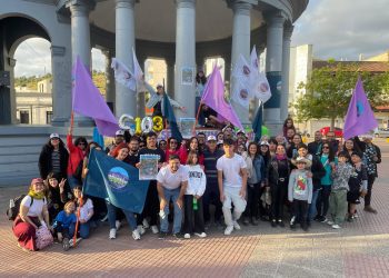 Giselle Ahumada realizó exitoso cierre de campaña con reconocidos artistas de la provincia de Quillota