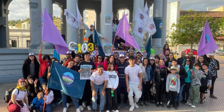 Giselle Ahumada realizó exitoso cierre de campaña con reconocidos artistas de la provincia de Quillota