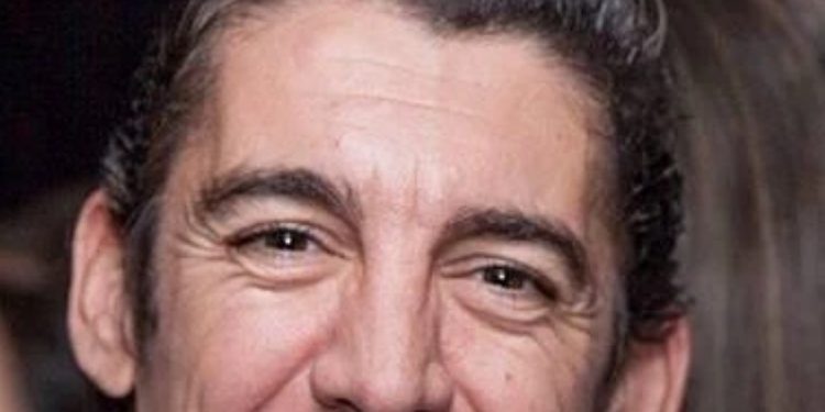 Felipe Ríos Expresa Apoyo a Rodrigo Mundaca en la Segunda Vuelta para Gobernador Regional