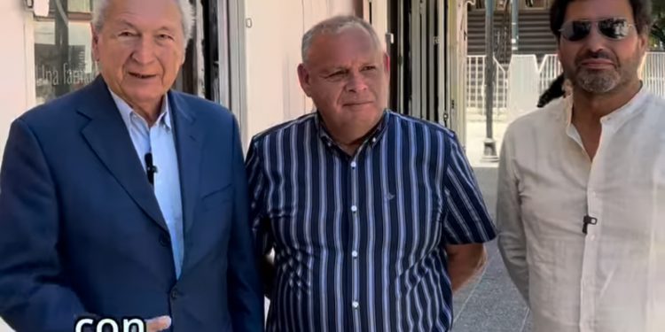 Rodrigo Mundaca recibe apoyo de ex intendentes Iván de la Maza y Ricardo Bravo