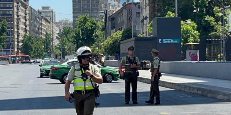 Balacera deja un muerto y un detenido en pleno centro de Santiago