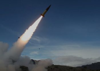 Aumenta tensión luego que Rusia confirma el primer ataque de Ucrania con misiles estadounidenses de largo alcance