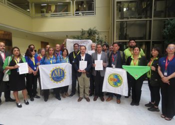 Diputados oficialistas presentan proyecto que establece por ley  “confianza legítima” para funcionarios a contrata