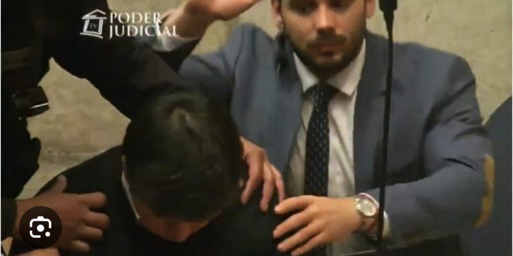 Manuel Monsalve queda en prisión preventiva tras extensa formalización por abuso sexual y violación de subordinada