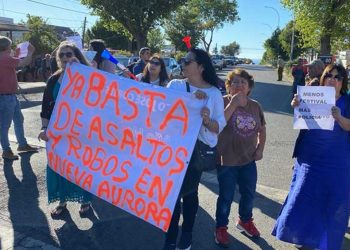 Vecinos de Nueva Aurora en Viña protestan contra la delincuencia