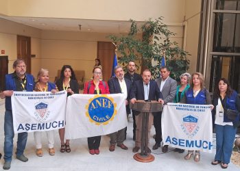 Comisión de Trabajo de la Cámara de Diputados aprueba en general proyecto que fija en dos años la confianza legítima