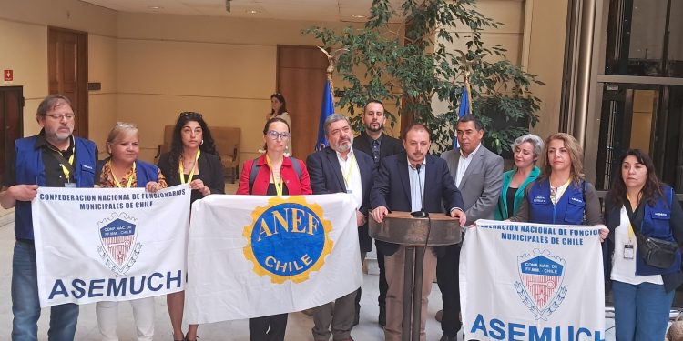 Comisión de Trabajo de la Cámara de Diputados aprueba en general proyecto que fija en dos años la confianza legítima