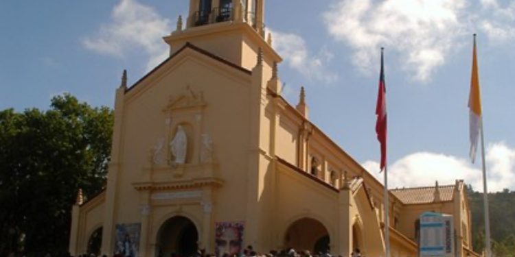 Más de un millón de personas se espera que lleguen este domingo al Santuario de Lo Vásquez