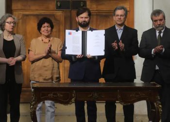 Presidente Gabriel Boric anunció la creación de comisión asesora para esclarecer vulneraciones a DDHH de la niñez