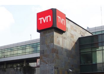 Crisis en TVN podría derivar en no pago de sueldos en enero y despidos