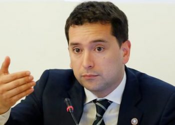 Valparaíso anuncia “ajos piromusical” para celebración de Año Nuevo en el mar