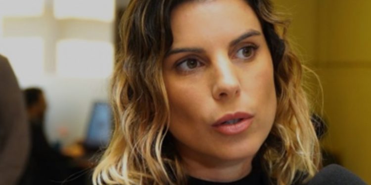 Roban ornamentos de histórica fuente en la Plaza de la Victoria de Valparaíso