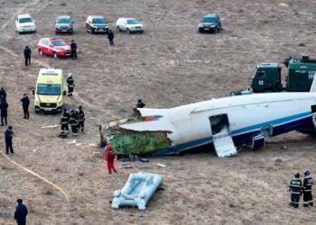 Un fallecido dejo incendio en edificio en pleno centro de Valparaíso