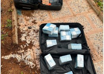 Carabineros encontró en El Quisco maletas enterradas con dinero del multimillonario robo que afectó a una sucursal de Brinks en Rancagua