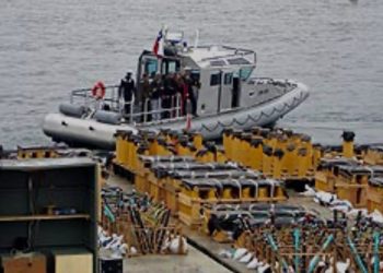 Armada evaluará este martes las condiciones para fondear balsas debido a las marejadas