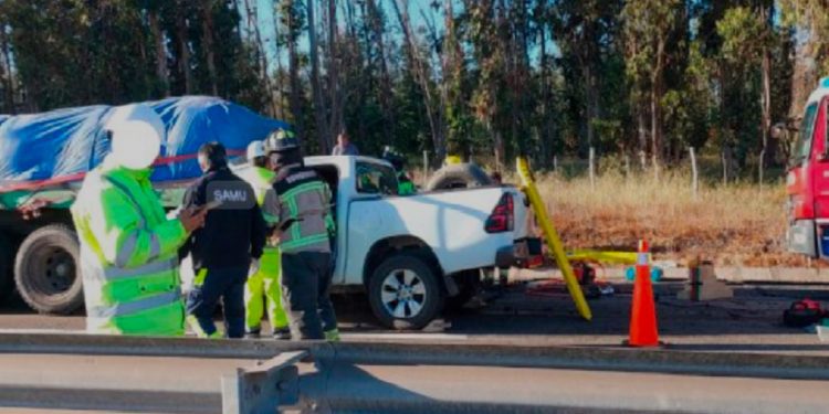 Dos personas fallecidas tras trágico accidente en La Ligua