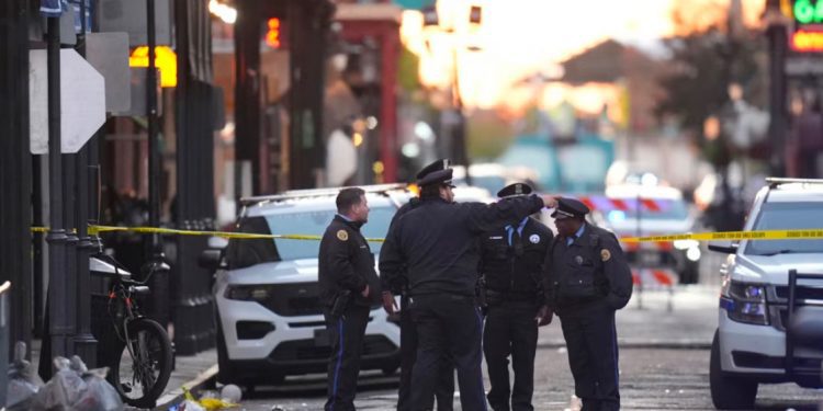 Hombre realiza atropello masivo en Nueva Orleans durante festejos de Año Nuevo causando 10 muertos y 30 heridos