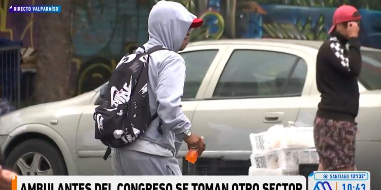 Equipo de matinal de Mega fue intimidado en despacho sobre comercio ambulante en Valparaíso
