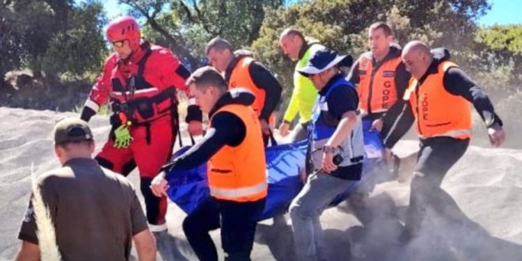 Encuentran cuerpos de hermanos de 21 y 24 años que se habían lanzado al Río Ñuble para rescatar a su madre