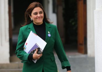 Presidente solicita la renuncia de ministra de Bienes Nacionales tras polémica por compra de casa de Ex Presidente Allende